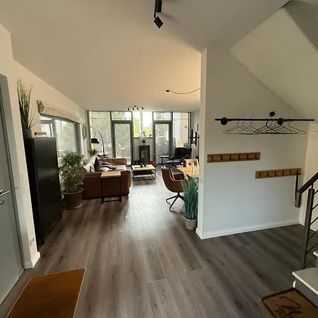 Ostsee - Reetdachhaus Nr 42 